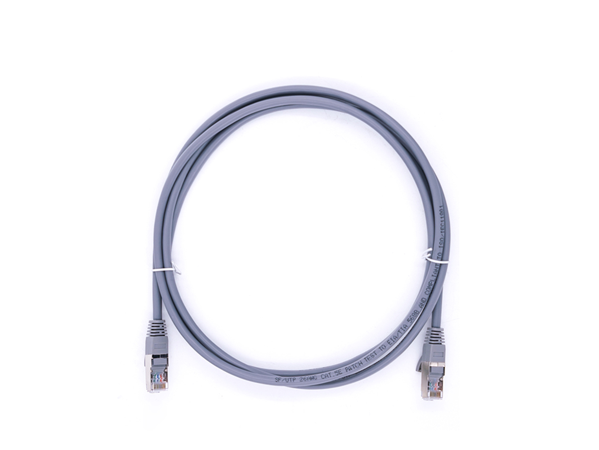 超五类双屏蔽网络跳线-2